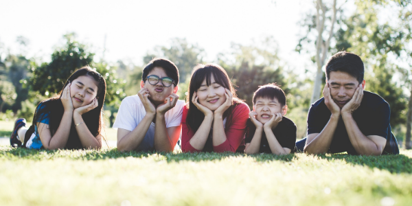 Multimedia 1 - Happy family
