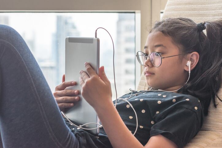 Surge in screen time has led to jump in sales, says eye supplement president