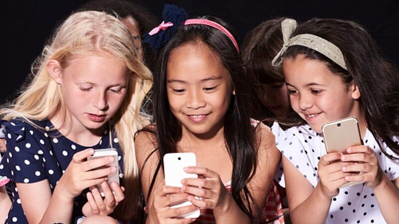 COVID-19 and ‘junk food’ ads: Children’s added exposure during pandemic a ‘major concern’ – experts