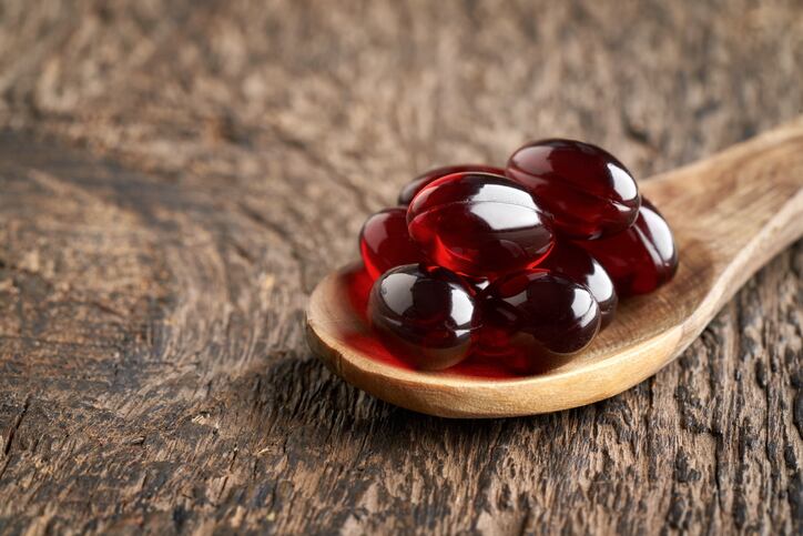 Astaxanthin and arthritis: Combination with medication lowers uric acid levels – China study