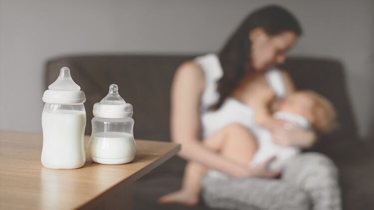 “Paradoxical increase” in exclusive breastfeeding and formula milk consumption in the past 20 years – Lancet study