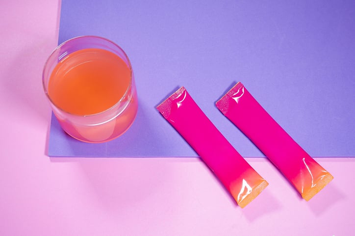 Powdered hydration sticks make big push into mainstream market