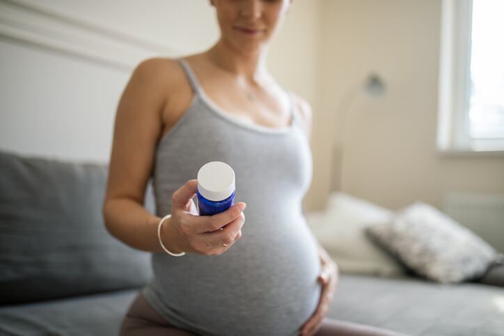 Folic acid supplements during the pre-conceptional and prenatal periods may decrease the risk of autism in offspring