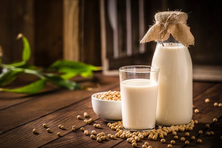 China-adds-soy-protein-isolate-whey-protein-to-health-foods-raw-material-directory.jpg