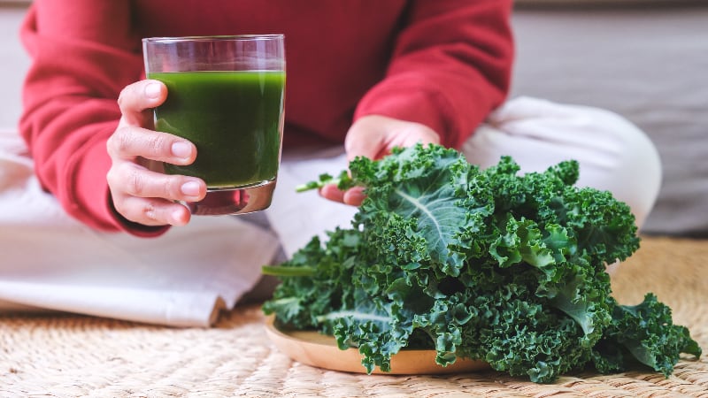 Kale consumption significantly improves bowel movement and alters certain gut microbes – Japan RCT 