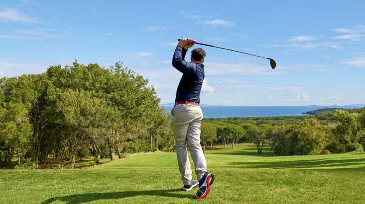 Teeing off for success: How PGA-backing is helping Tom Oliver Nutrition swing into golf shops in Singapore, UK and UAE