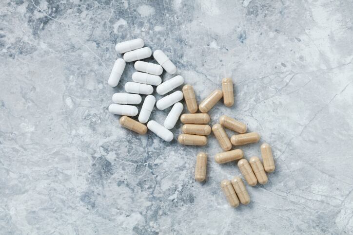 Singapore COVID-19 study: Vitamin B12, D and magnesium supplementation reduces severity in older patients