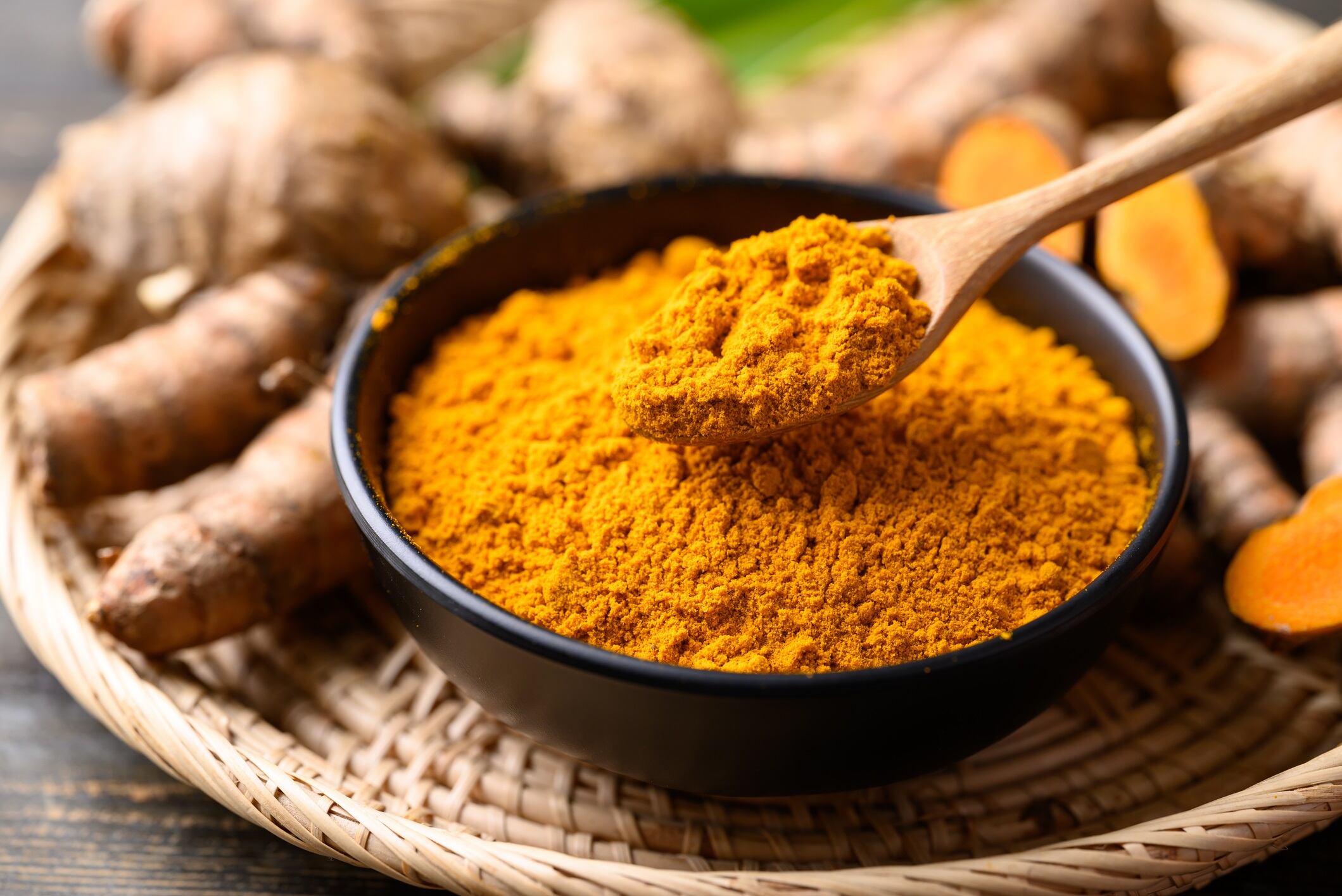 Curcumin improves weight, waistline, BMI depending on dose, intake period