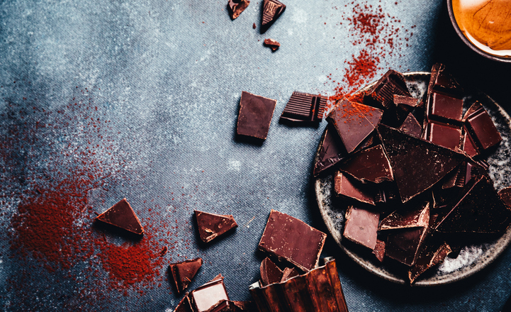 High cocoa dark chocolate intake improves mood and gut microbiome – Korea RCT
