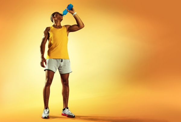 energy drink sports drink beverage running iStock.com mel-nik