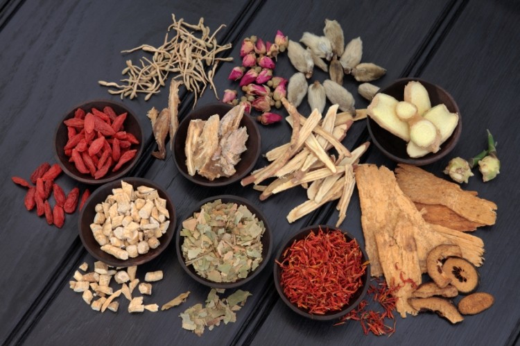 TCM herbs explored for anti-cancer properties.©iStock